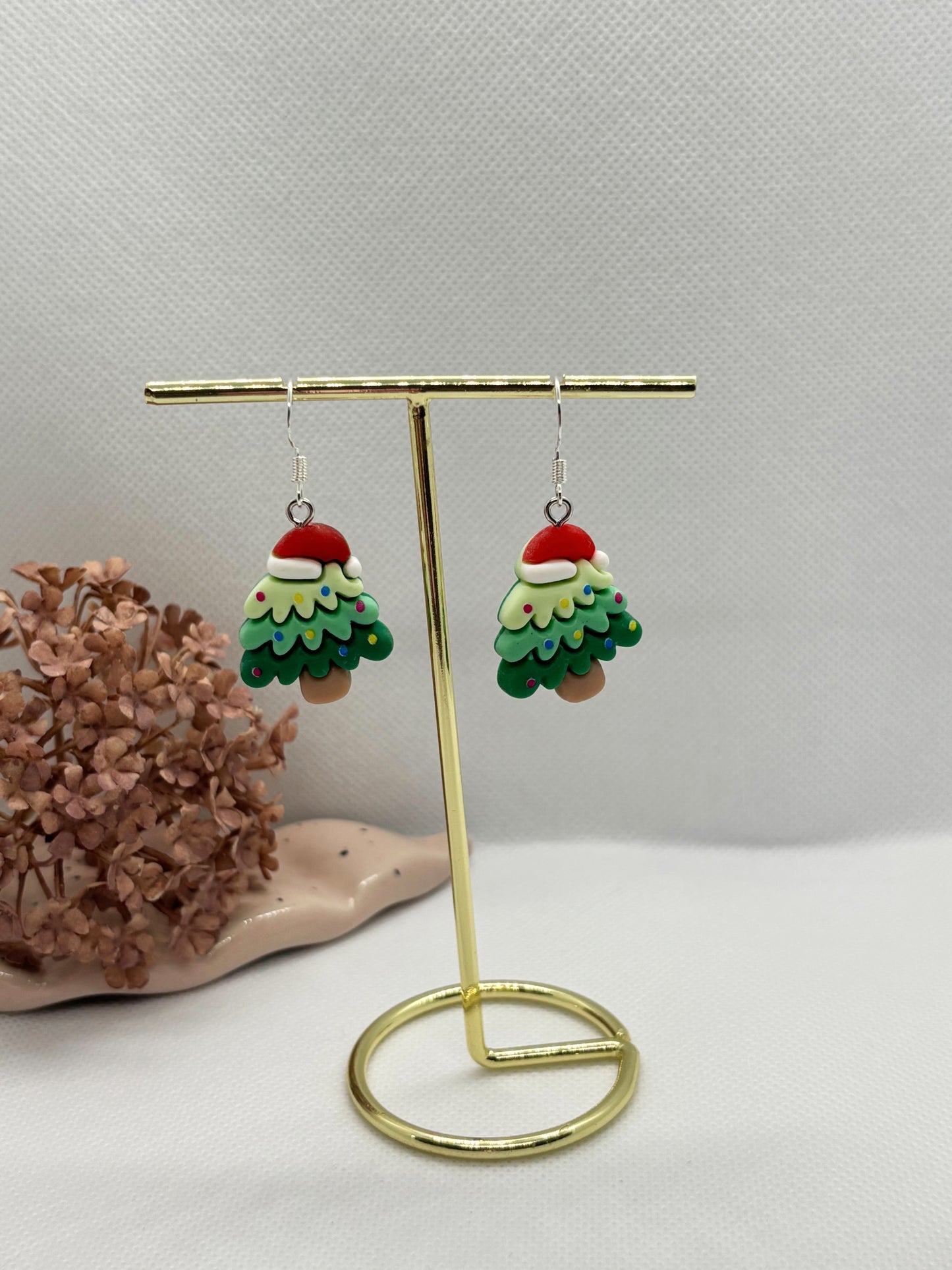 Christmas Tree Earrings!