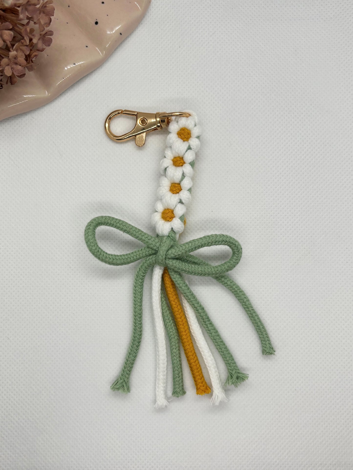 Green Flower Bow Macrame Keychain