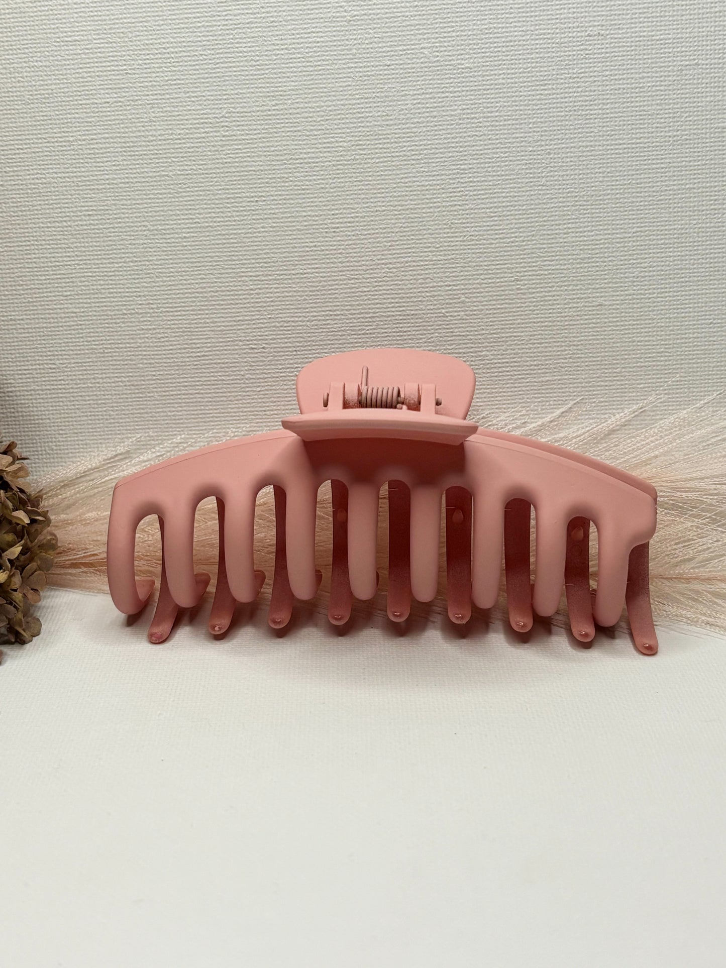 Pink Tunnel Claw Clips!