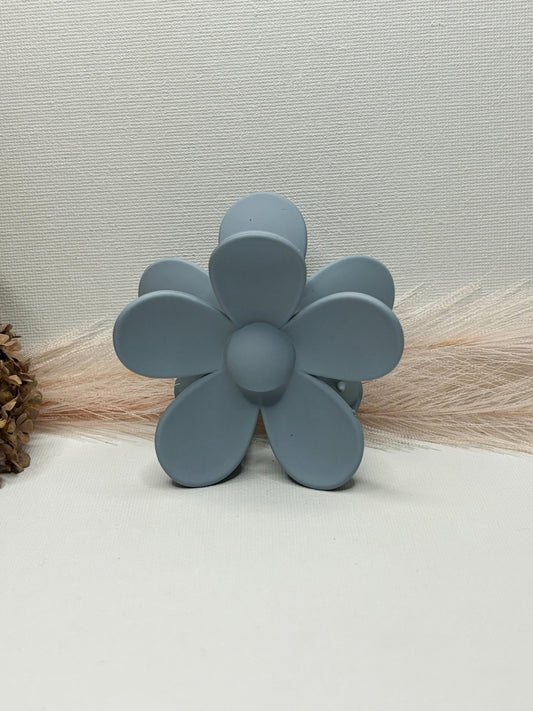 Blue Flower Claw Clip!