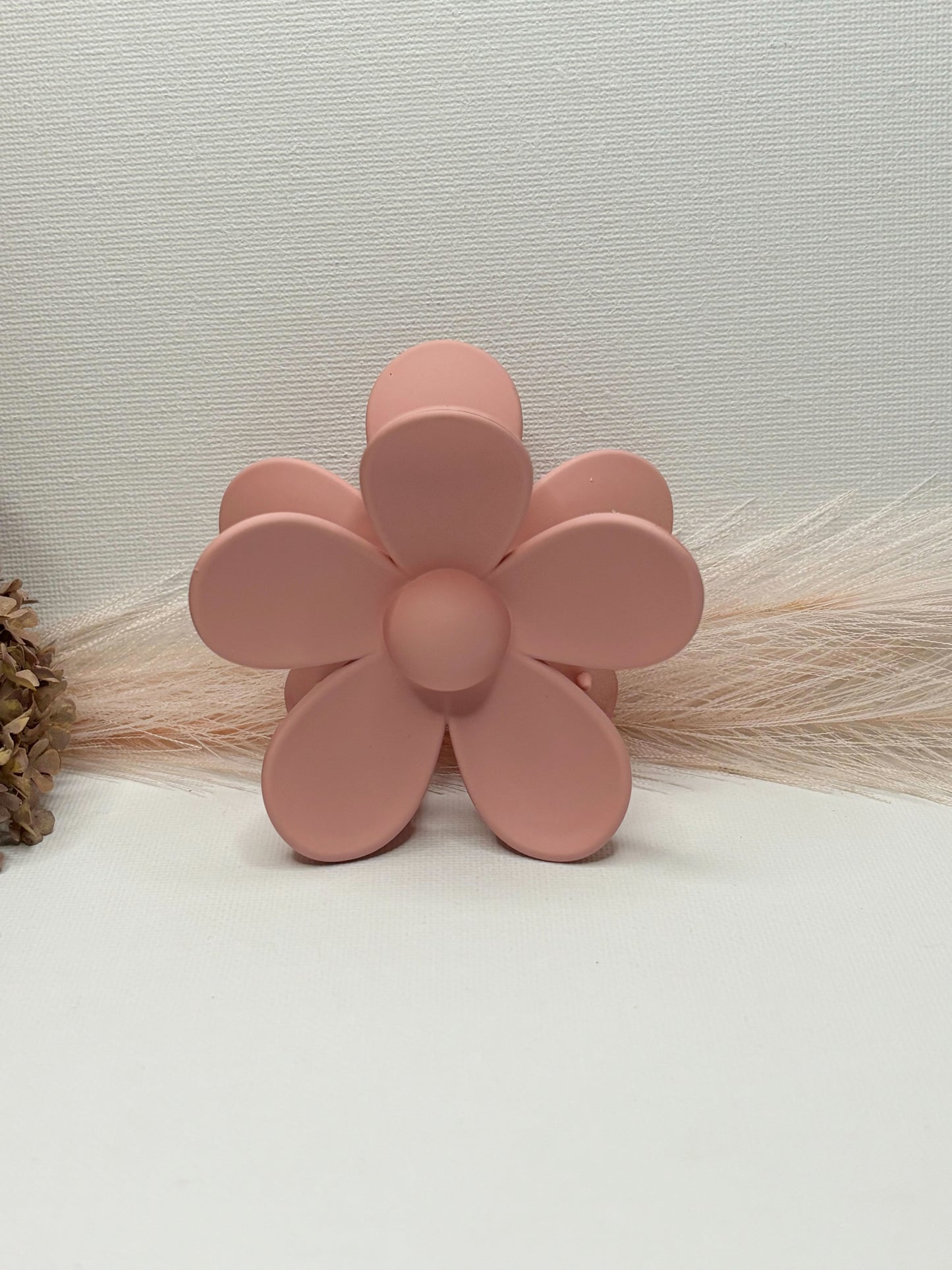 Pink Flower Claw Clip!